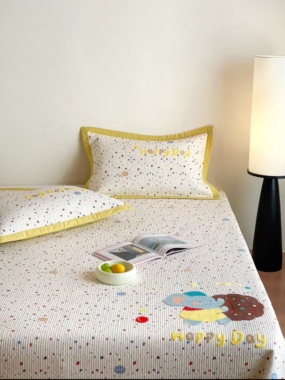 Double Yarn Cotton Comforter with Embroidery